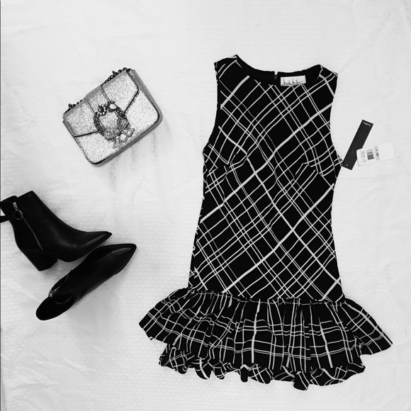 (NWT) Nicole Miller Dress with ruffle bottom - Picture 2 of 11